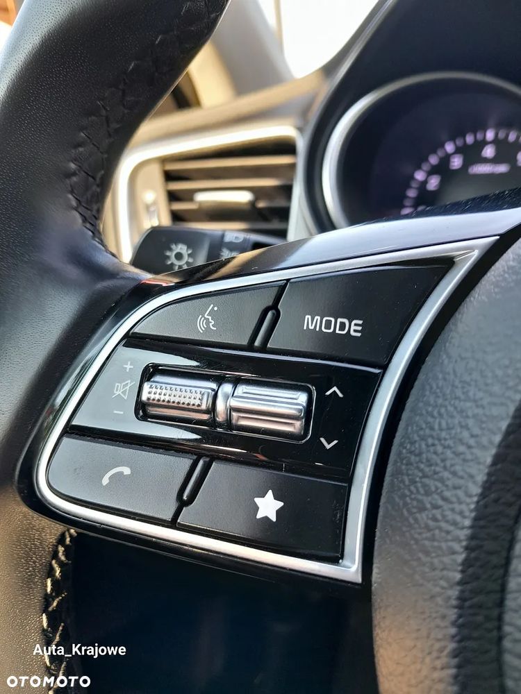 Kia Ceed 1.5 T-GDI M - 23