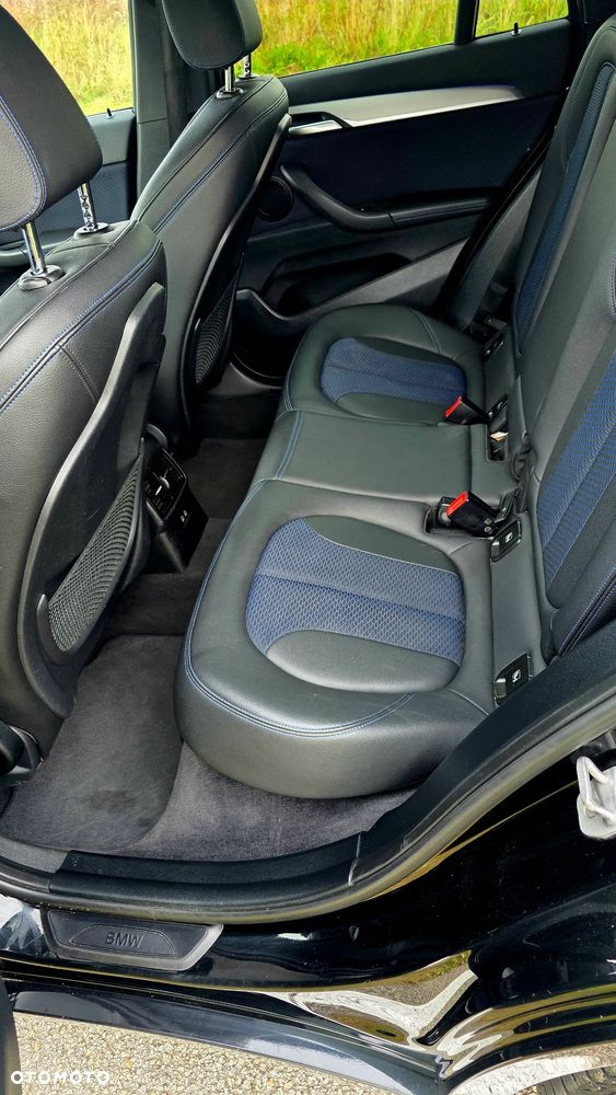 BMW X1 - 15