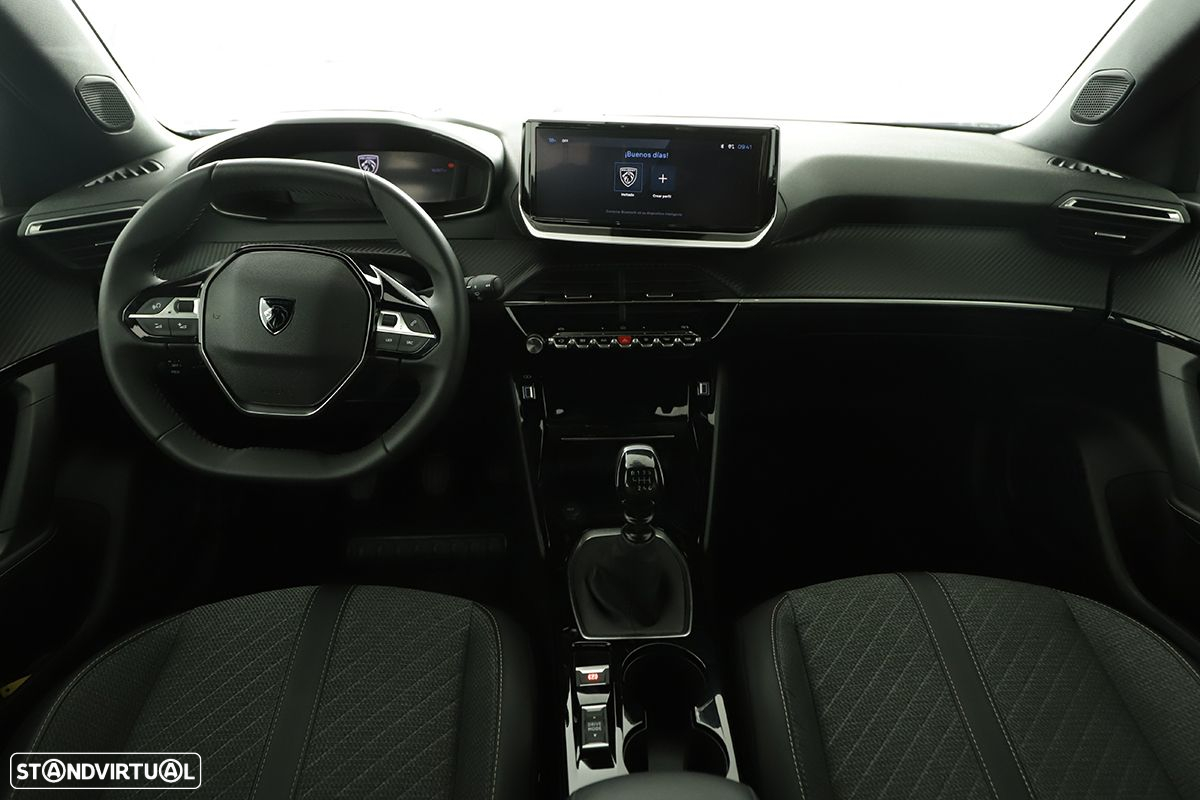 Peugeot 2008 1.2 PureTech Allure - 8