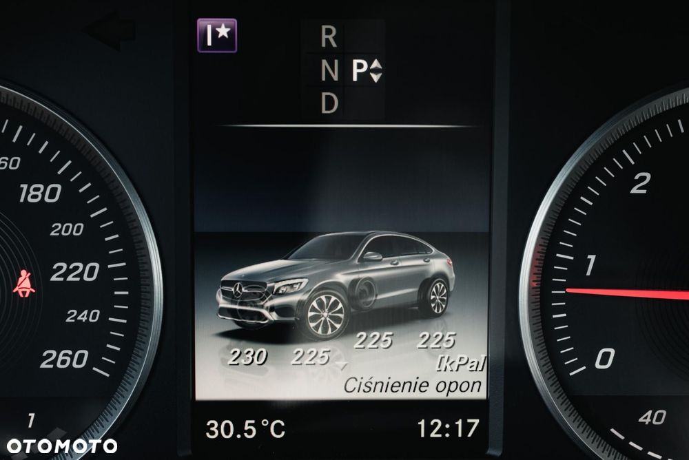 Mercedes-Benz GLC 220 d 4-Matic - 30