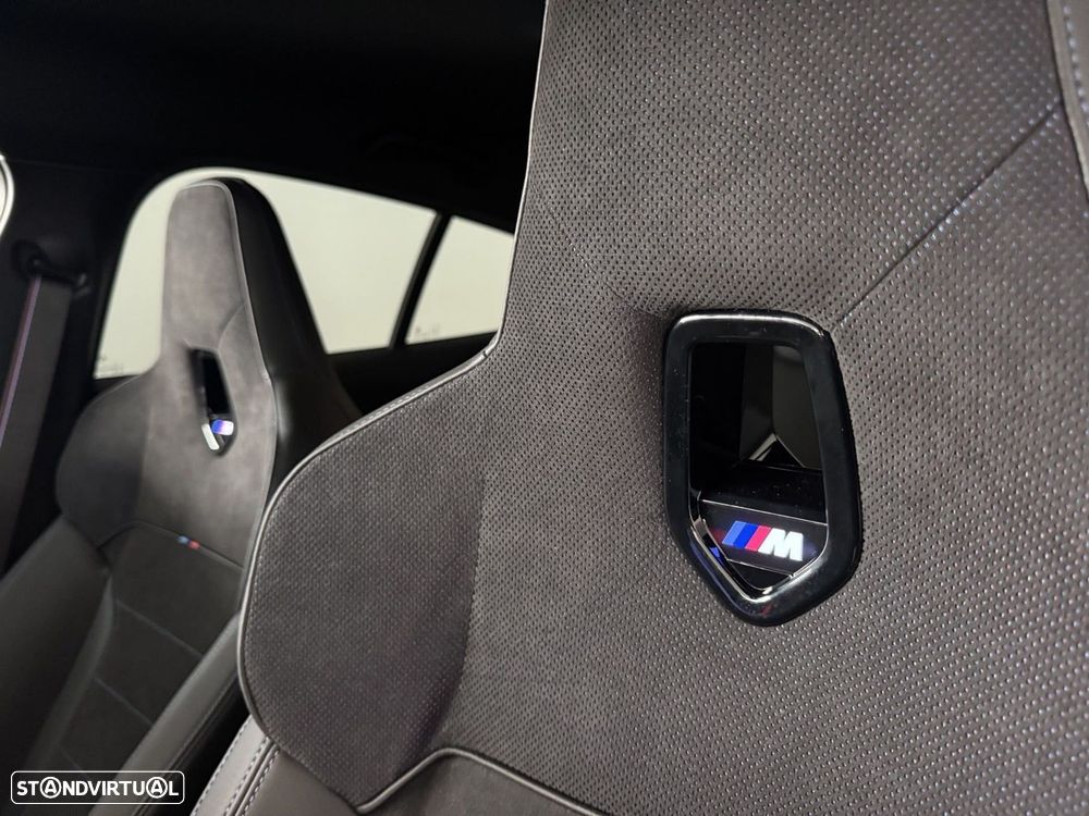 BMW M135i xDrive - 15