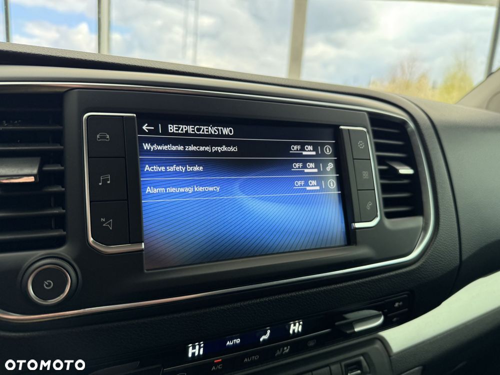 Toyota Proace Verso - 36