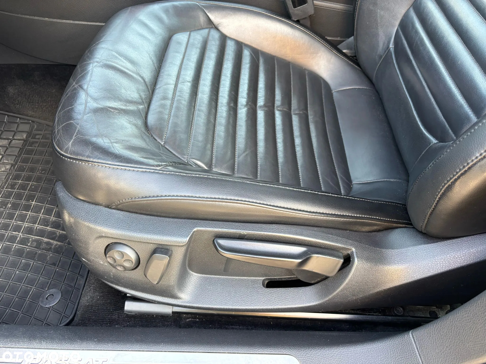 Volkswagen Passat Variant 2.0 Blue TDI SCR Highline - 6