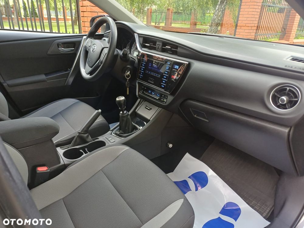Toyota Auris 1.33 VVT-i Active - 6