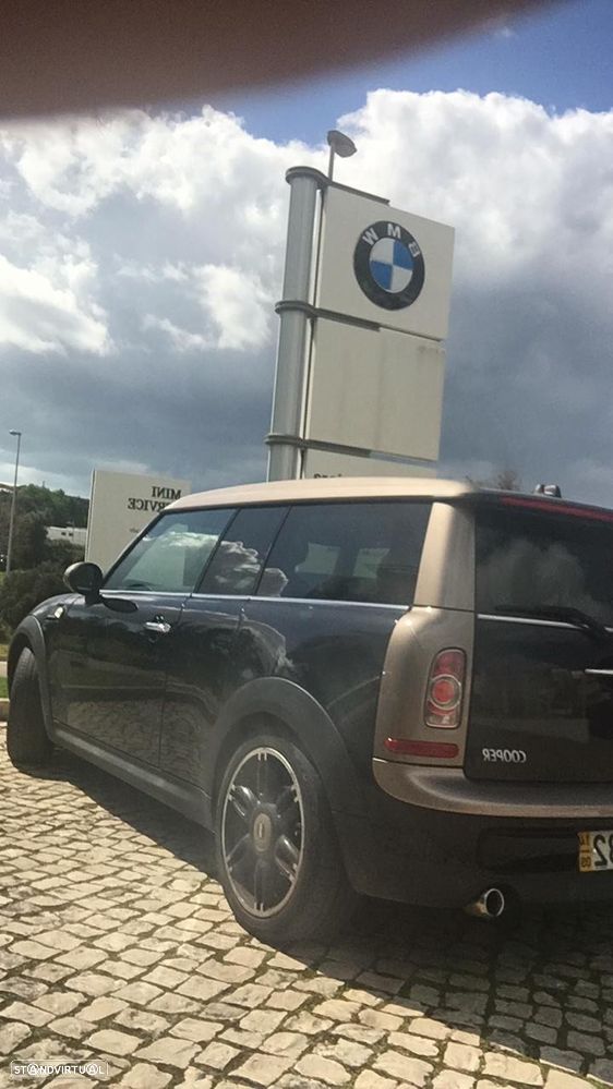 MINI 5 Portas Cooper D - 1