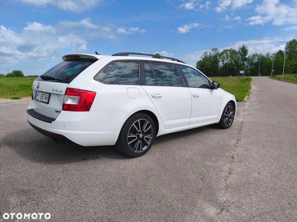 Skoda Octavia 2.0 TDI RS - 5