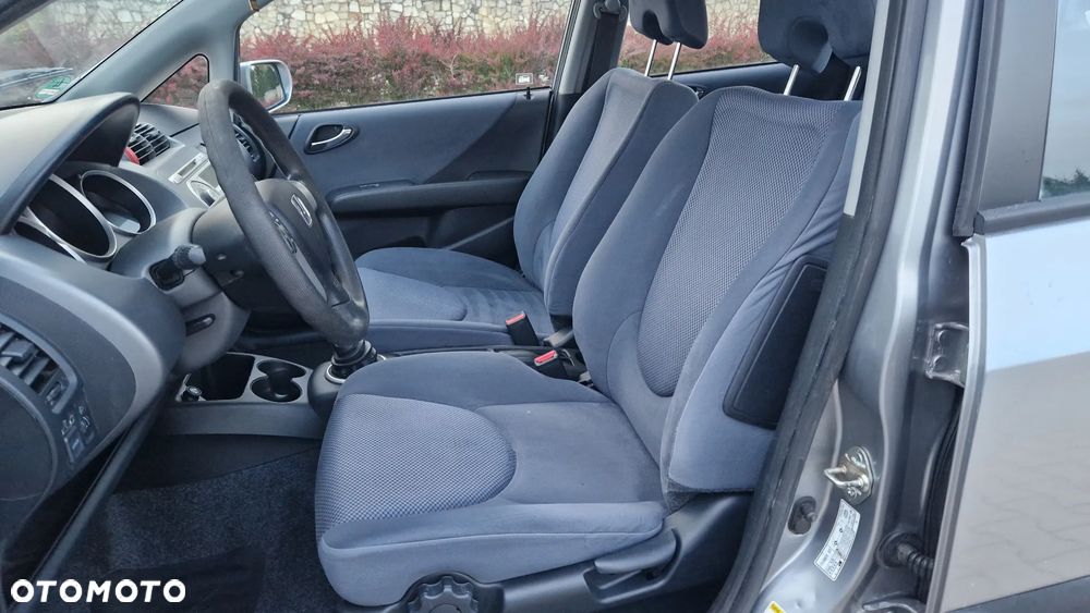 Honda Jazz 1.4 LS - 19