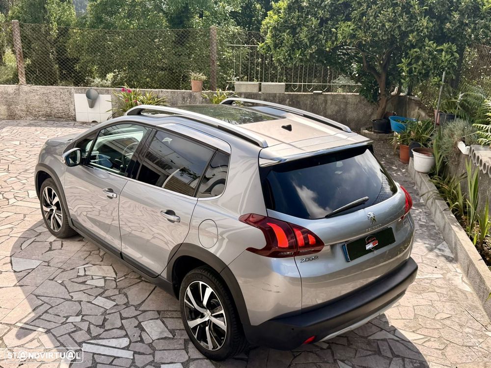 Peugeot 2008 1.2 PureTech Allure Pack - 45