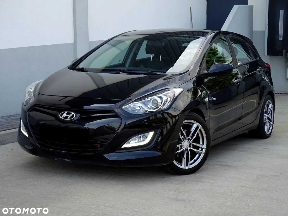 Hyundai i30 1.6 CRDi Comfort - 1