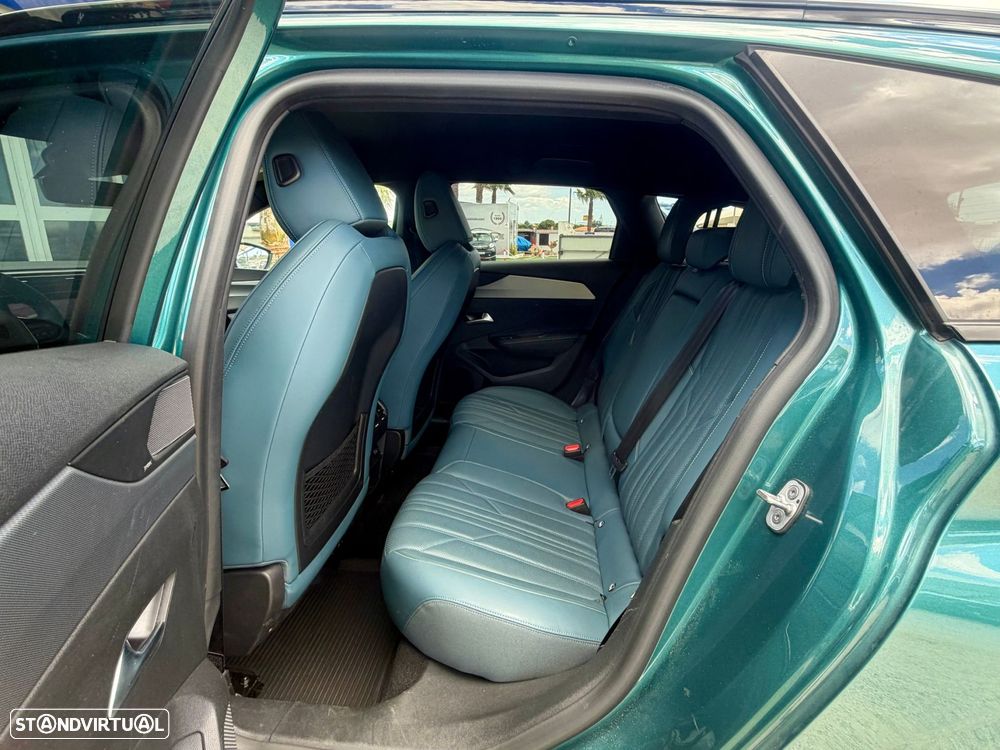 Peugeot 308 SW 1.5 BlueHDi GT EAT8 - 17