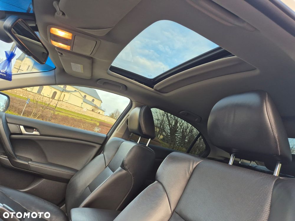 Honda Accord 2.2d Executive - 29