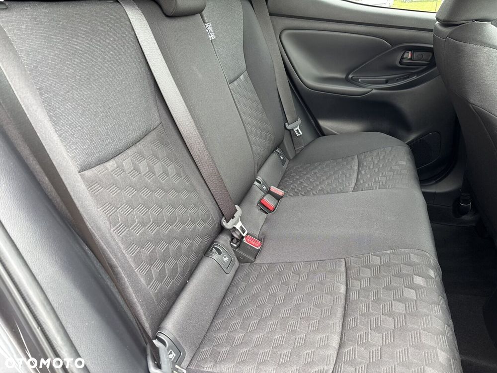 Toyota Yaris Hybrid 1.5 Style - 8