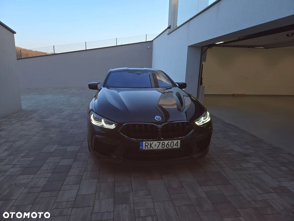 BMW M8 - 10