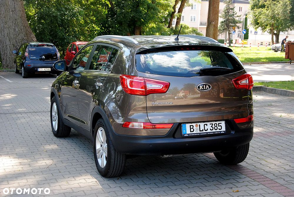Kia Sportage 2.0 CVVT 2WD Automatik Vision - 8