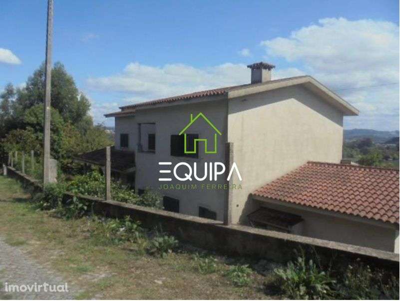 Moradia isolada Tipologia T-4 na Freguesia de Torrados, Concelho de Fe - Grande imagem: 4/22