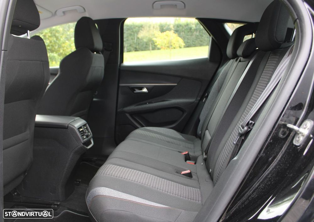 Peugeot 3008 PureTech 130 Stop & Start GPF EAT8 Active - 13