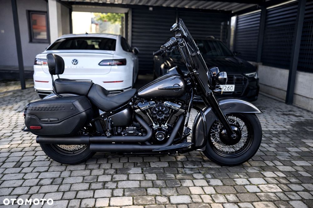 Harley-Davidson Softail Heritage Classic - 21