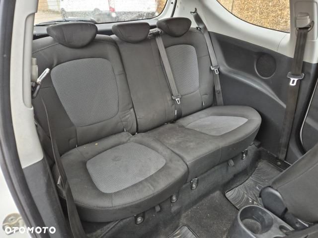 Hyundai i20 1.25 Classic + - 5