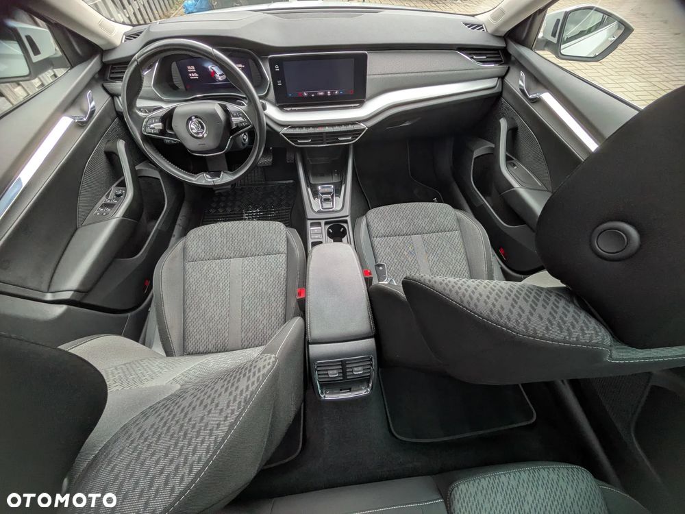 Skoda Octavia 2.0 TDI DSG First Edition - 16