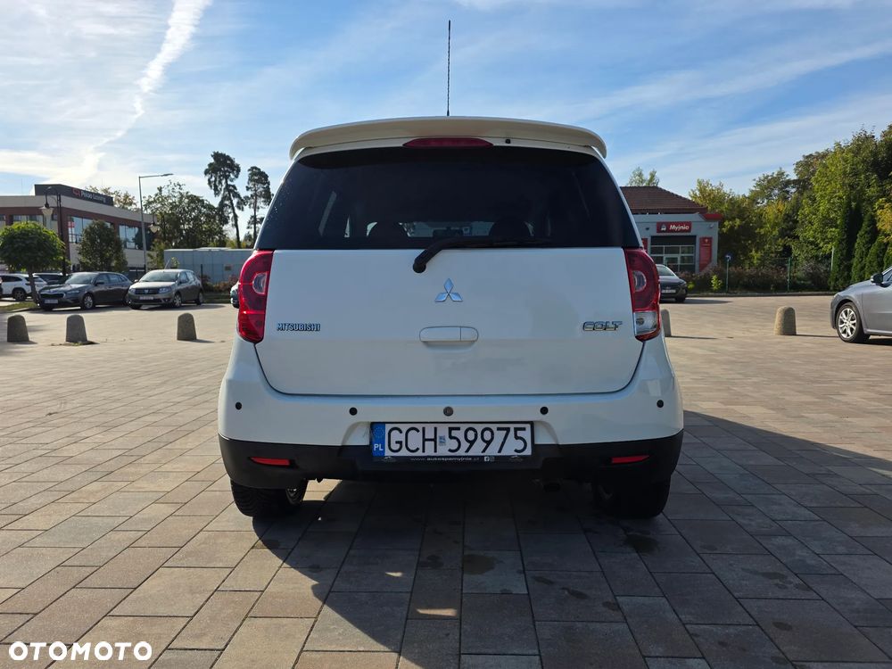 Mitsubishi Colt - 6