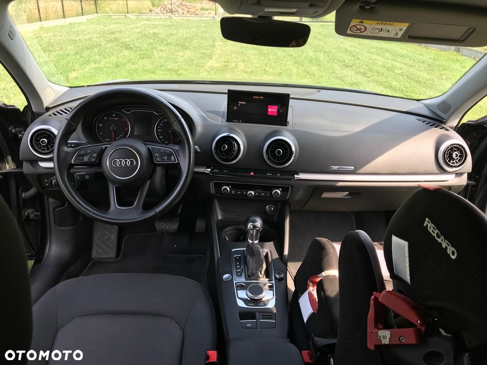 Audi A3 Sportback 2.0 TDI S tronic sport - 12