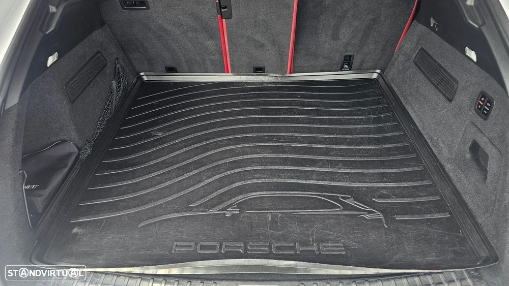 Porsche Cayenne Coupé E-Hybrid Tiptronic S - 39