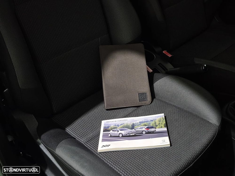 Peugeot 207 1.4 VTi Active - 19