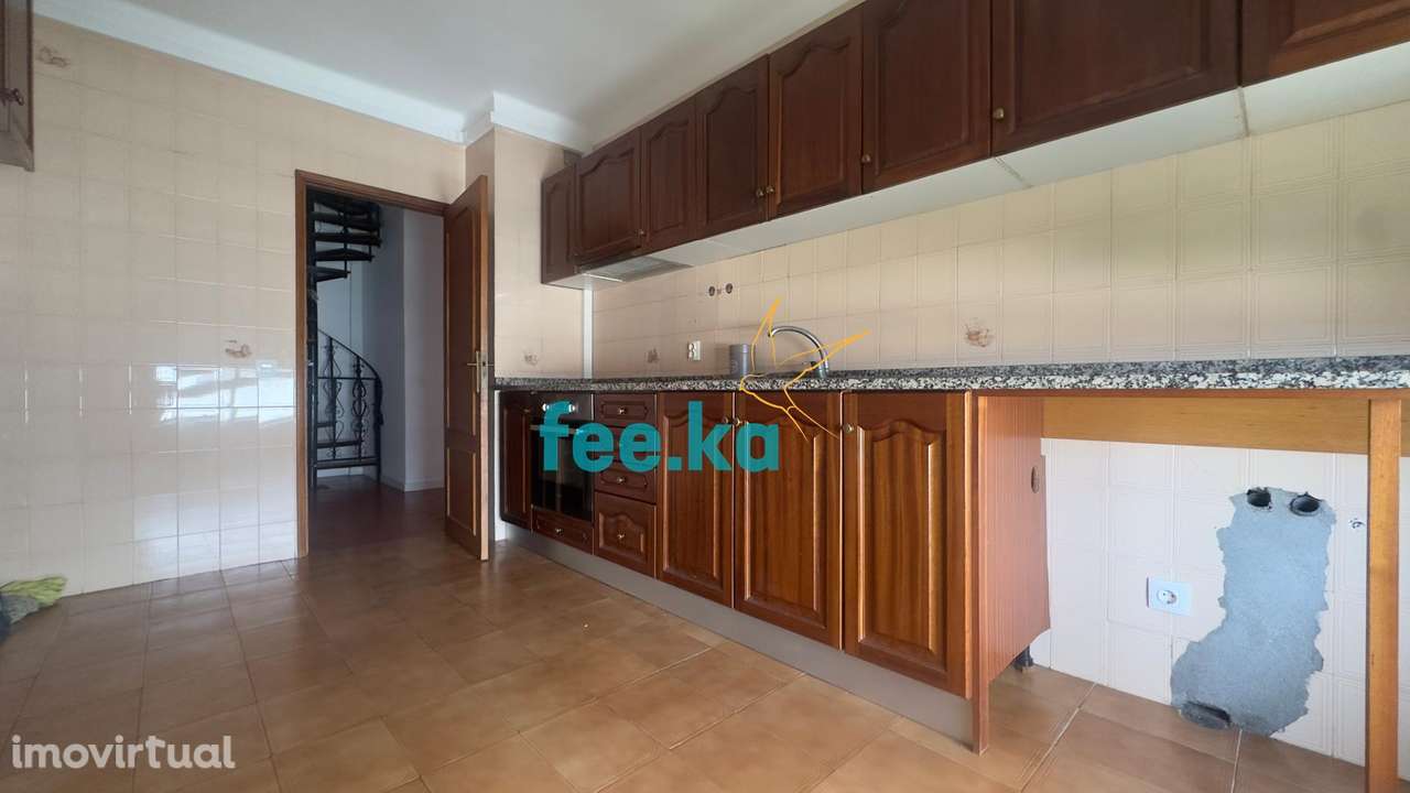Apartamento T4 Duplex - Grande imagem: 2/21