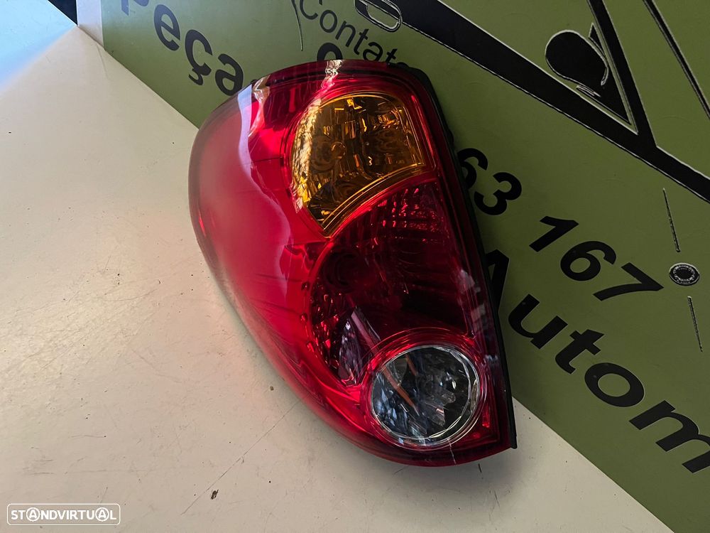 MITSUBISHI STRAKAR L200 FAROLIM TRAS DIREITO ESQUERDO - FT114 - 7