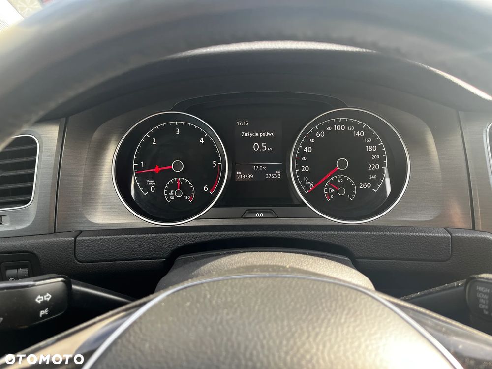 Volkswagen Golf 1.6 TDI BlueMotion Technology Comfortline - 11