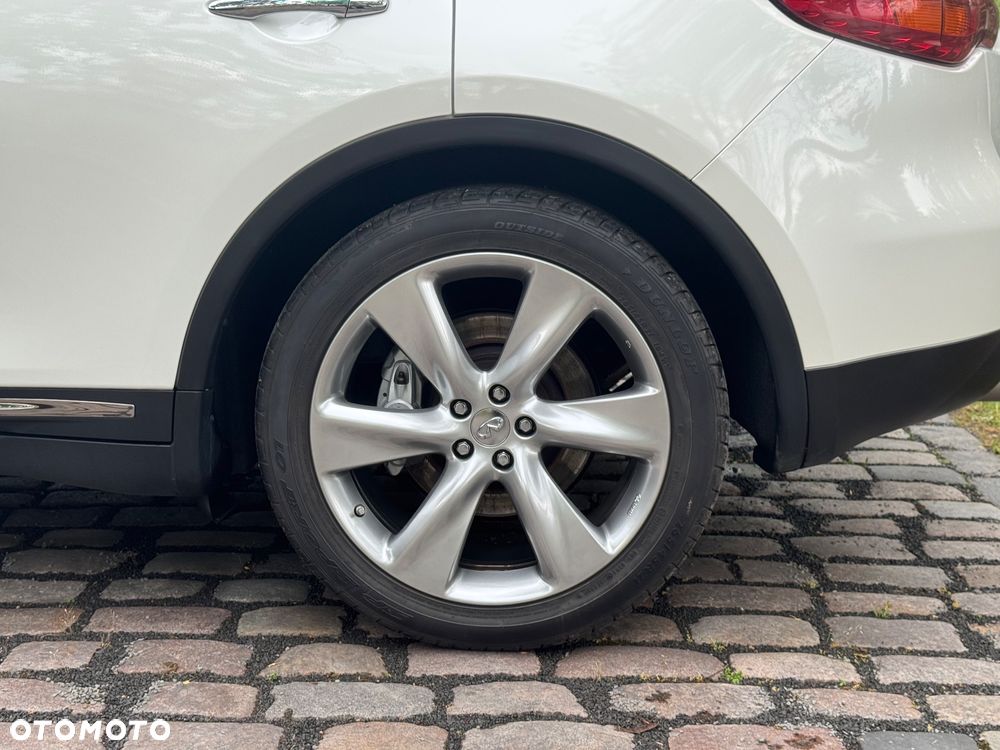 Infiniti Q70 3.7 S Premium - 11
