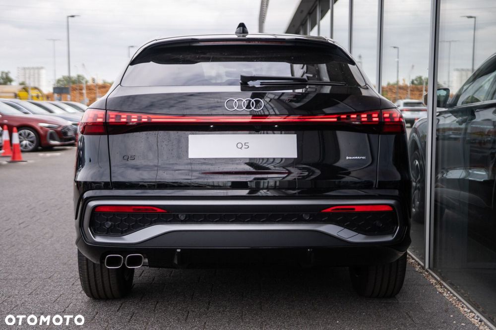 Audi Q5 Sportback - 5