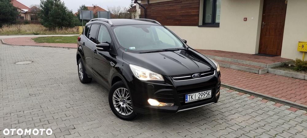 Ford Kuga 2.0 TDCi 2x4 Titanium - 10