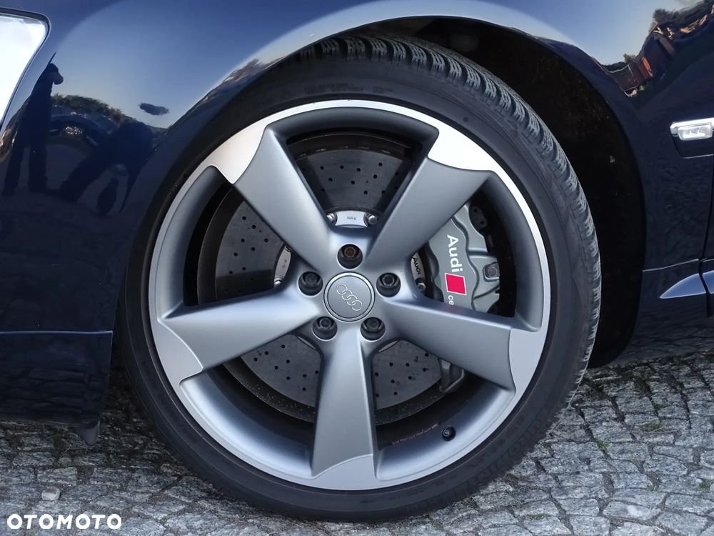 Audi A8 6.0 W12 L Quattro - 15