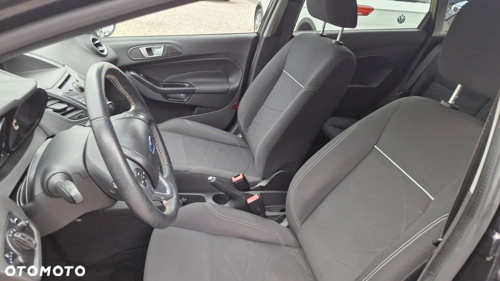Ford Fiesta 1.5 TDCi Titanium - 17
