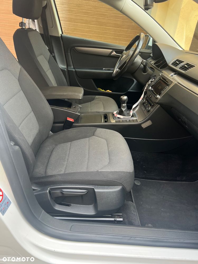 Volkswagen Passat Variant 2.0 TDI Comfortline - 11