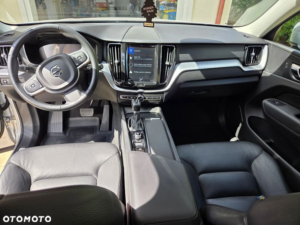 Volvo XC 60 T5 Momentum - 15