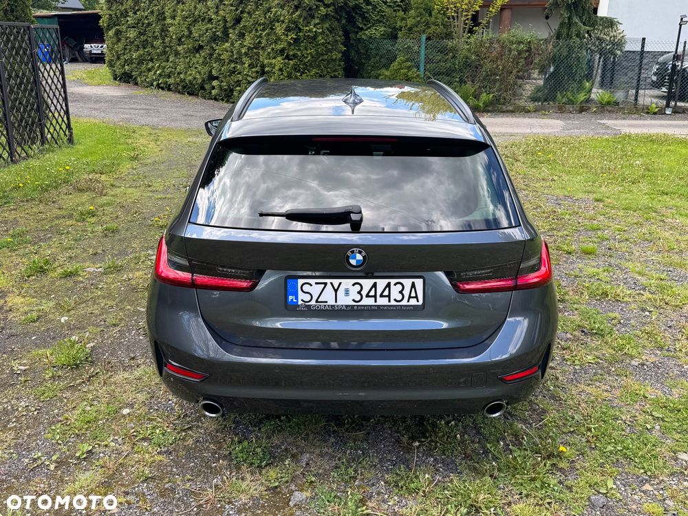 BMW Seria 3 320d xDrive Edition Luxury Line Purity - 8