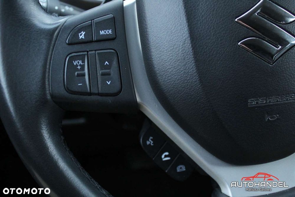 Suzuki Vitara - 12