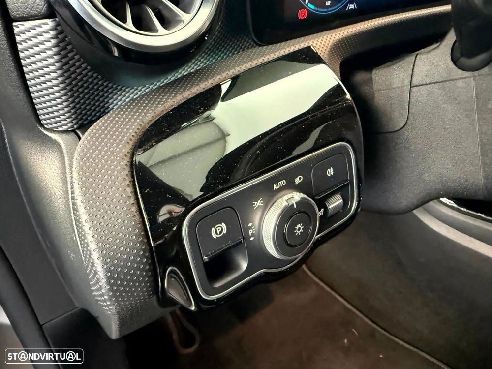 Mercedes-Benz CLA 200 d Shooting Brake Progressive Aut. - 27