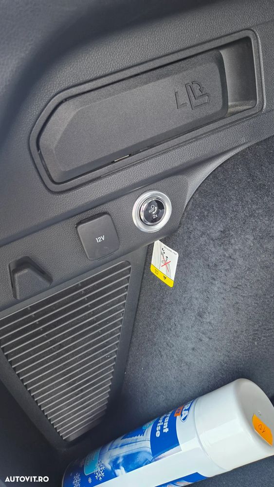 Ford Kuga 2.0 EcoBlue A8 AWD Titanium - 14