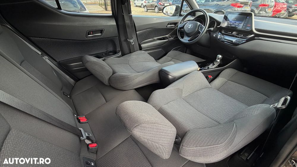 Toyota C-HR 1.2 Turbo 4x4 CVT C-ult LED - 7