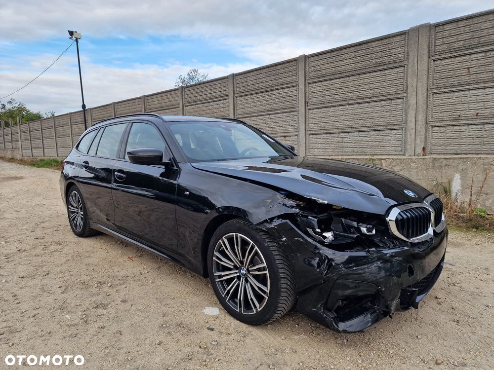 BMW Seria 3 318i M Sport - 2