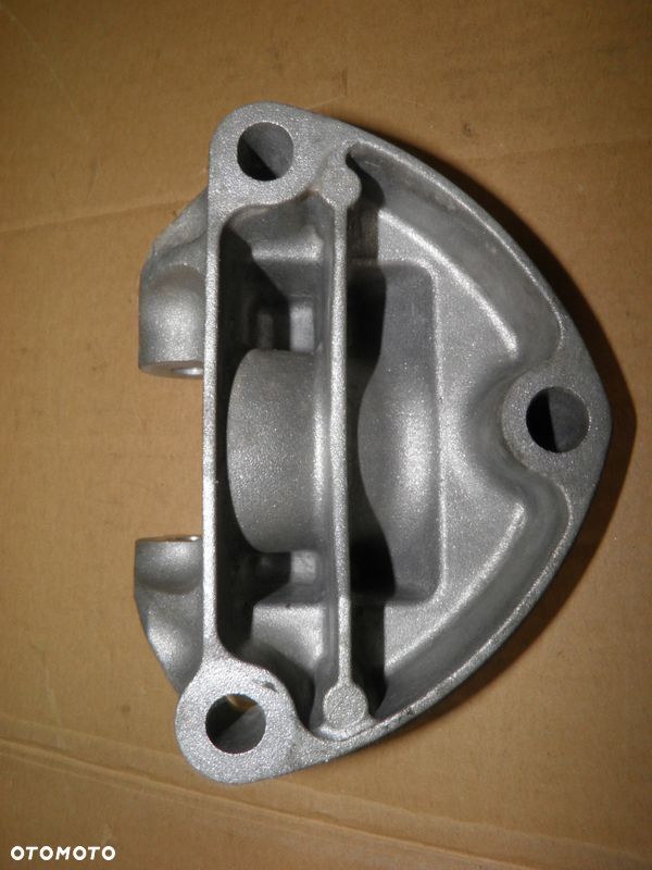 MASTER 3 MOVANO 10- 2.3DCI ŁAPA SILNIKA 8200675217 - 2