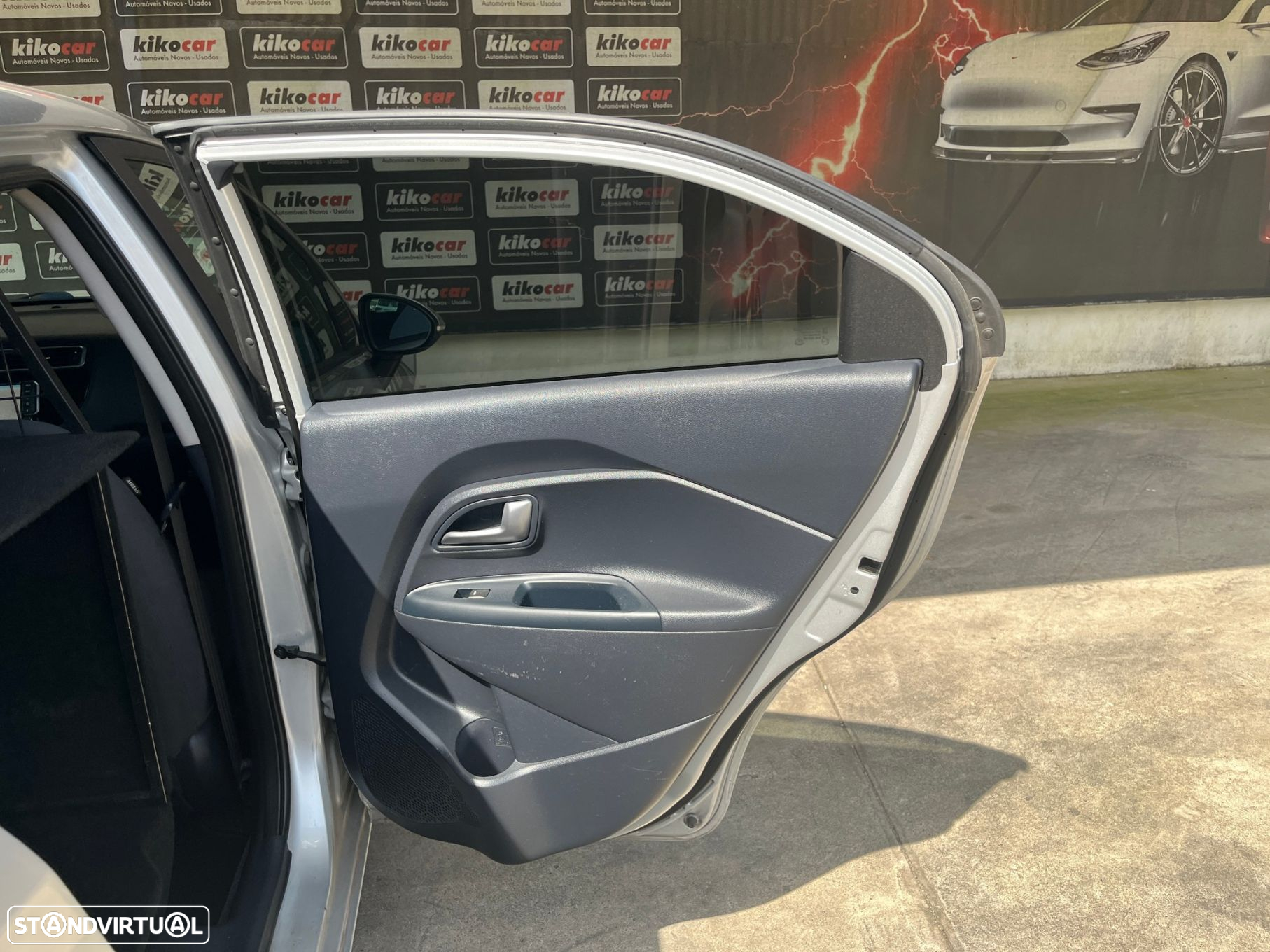 Kia Rio 1.1 CRDi - 36