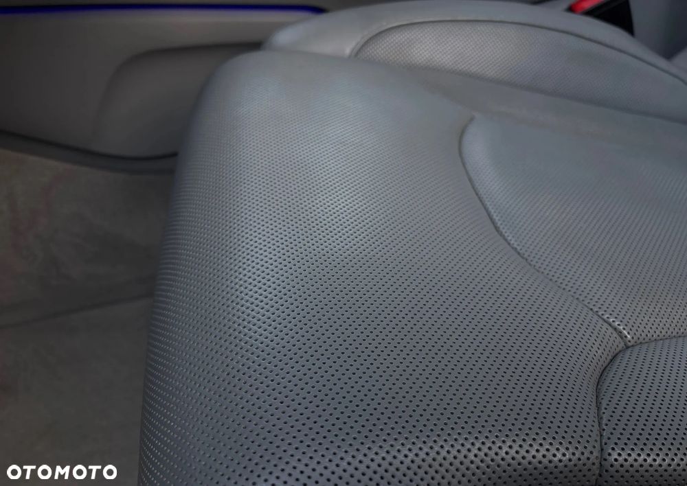 Audi Q7 - 10