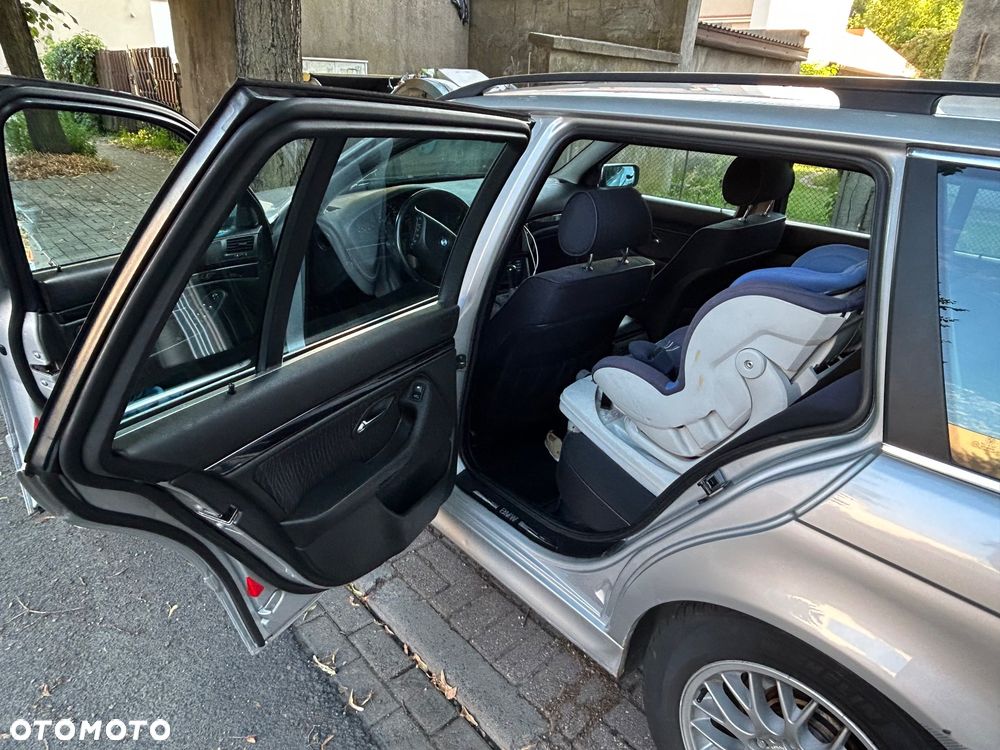 BMW Seria 5 520i - 9