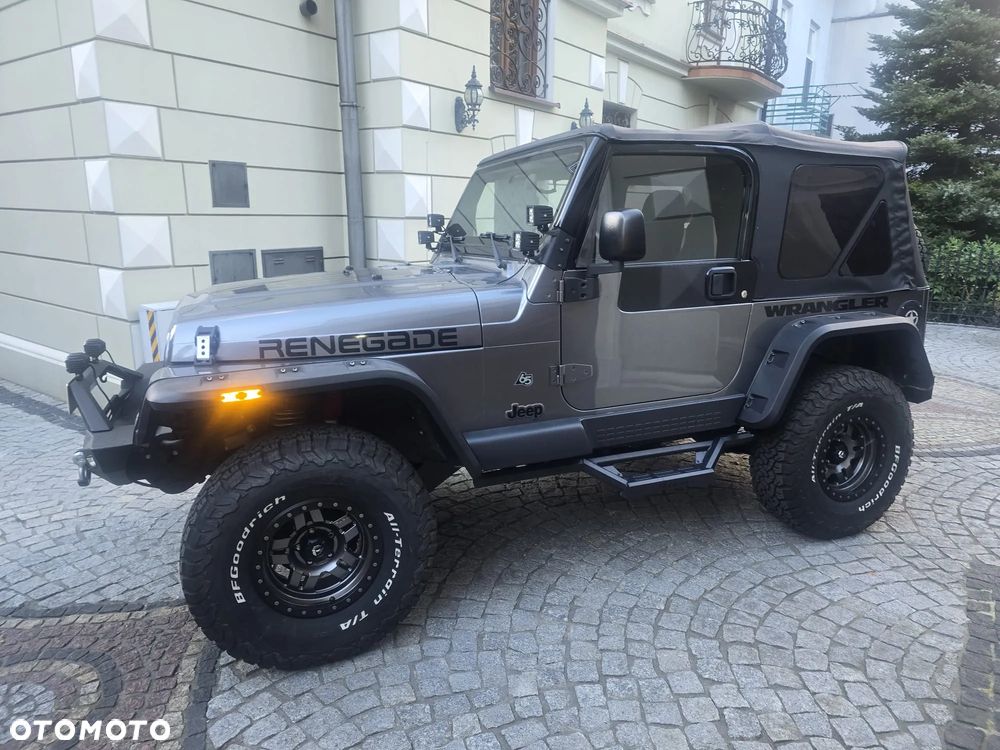 Jeep Wrangler - 3