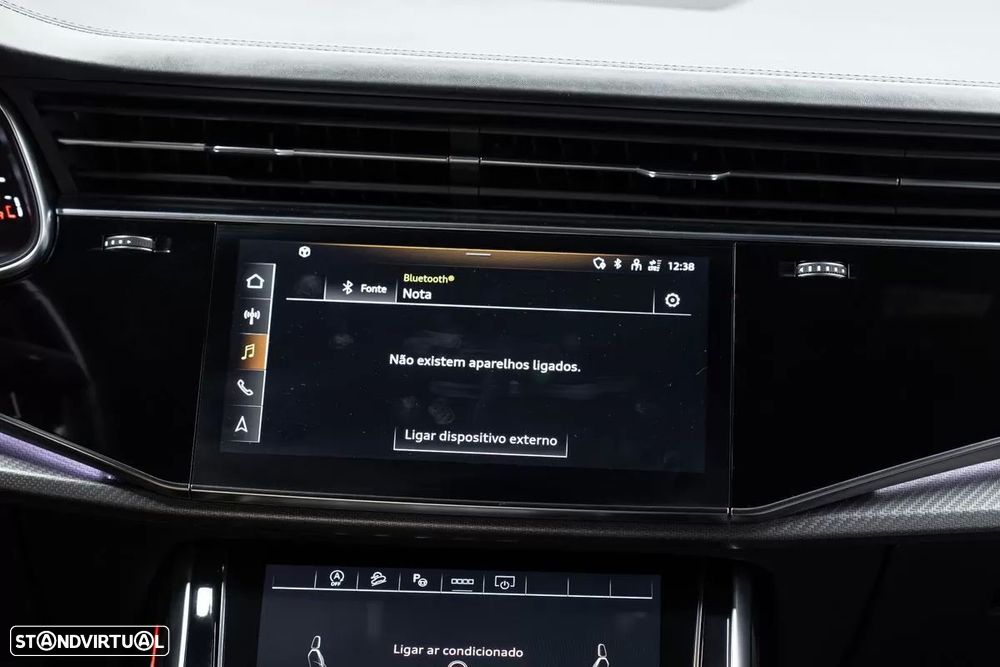 Audi RS Q8 4.0 TFSI quattro Tiptronic - 38