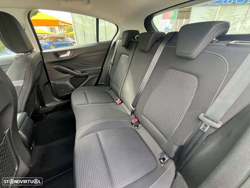 Ford Focus 1.0 EcoBoost Business - 50